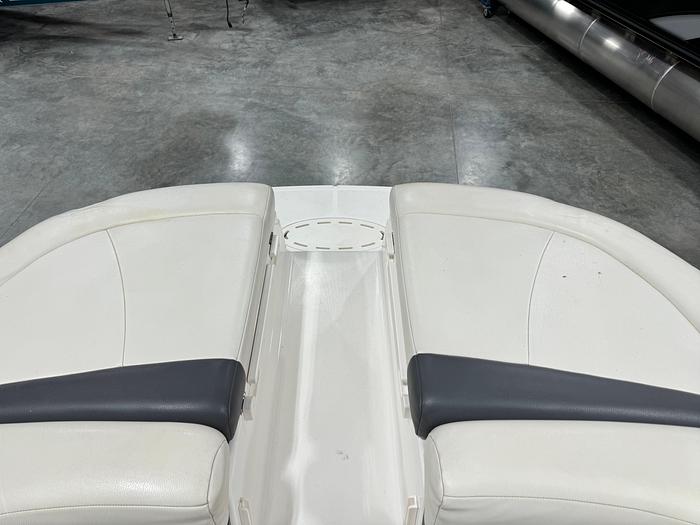 Used 2004 Chaparral 256 SSi