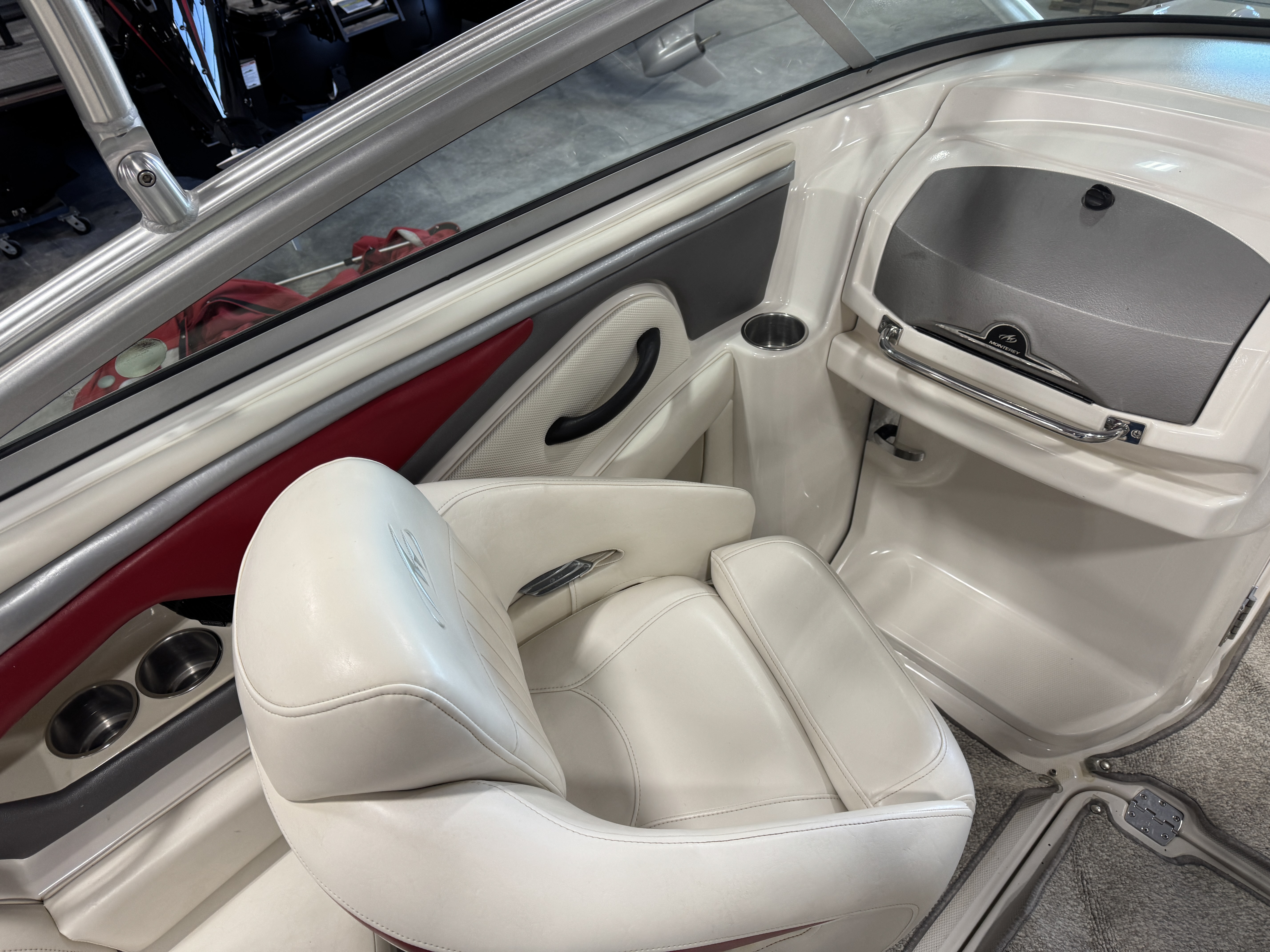 Used 2006 Monterey 234 FS