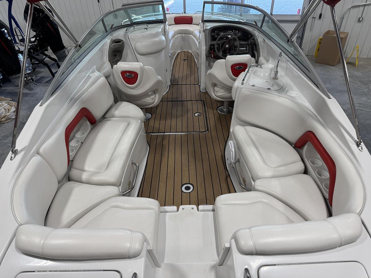 Used 2003 Crownline 270 BR