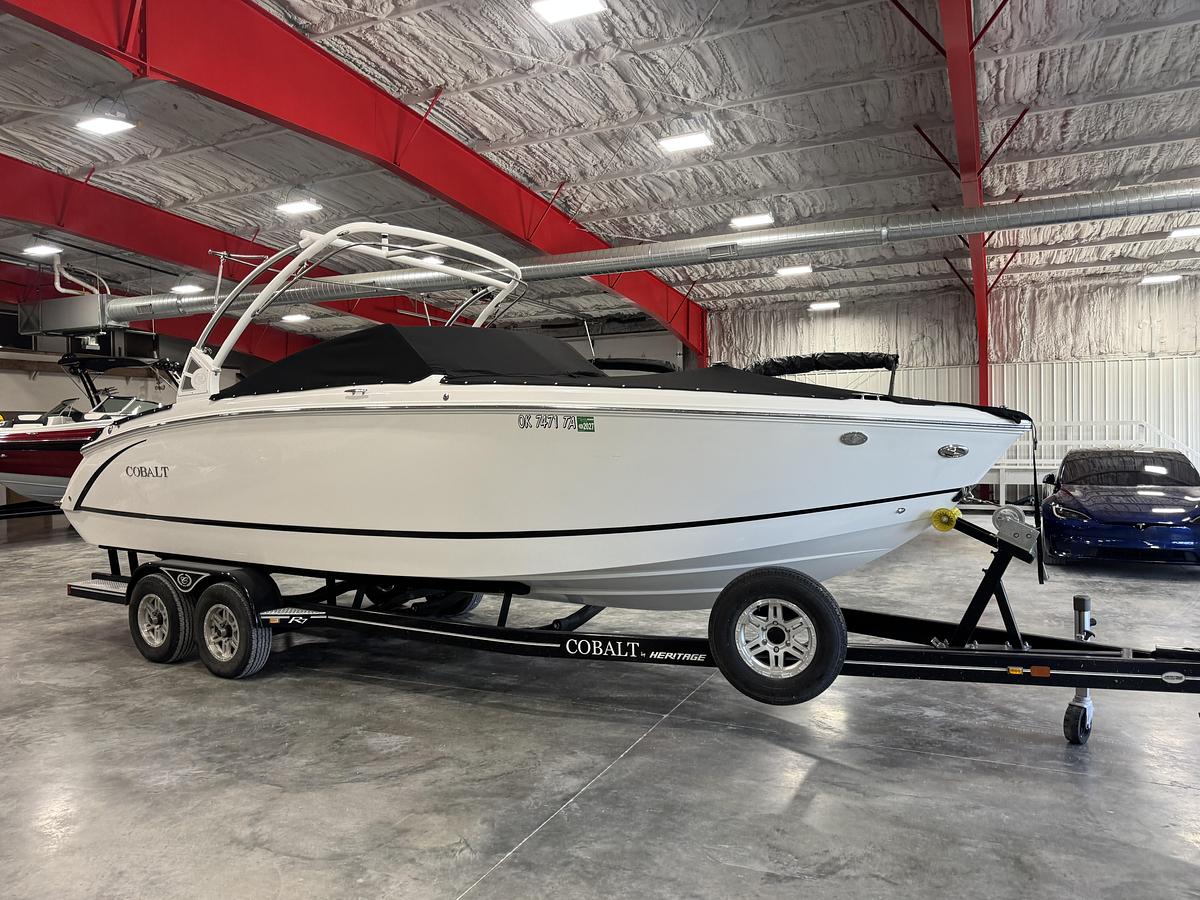 Used 2018 Cobalt R7