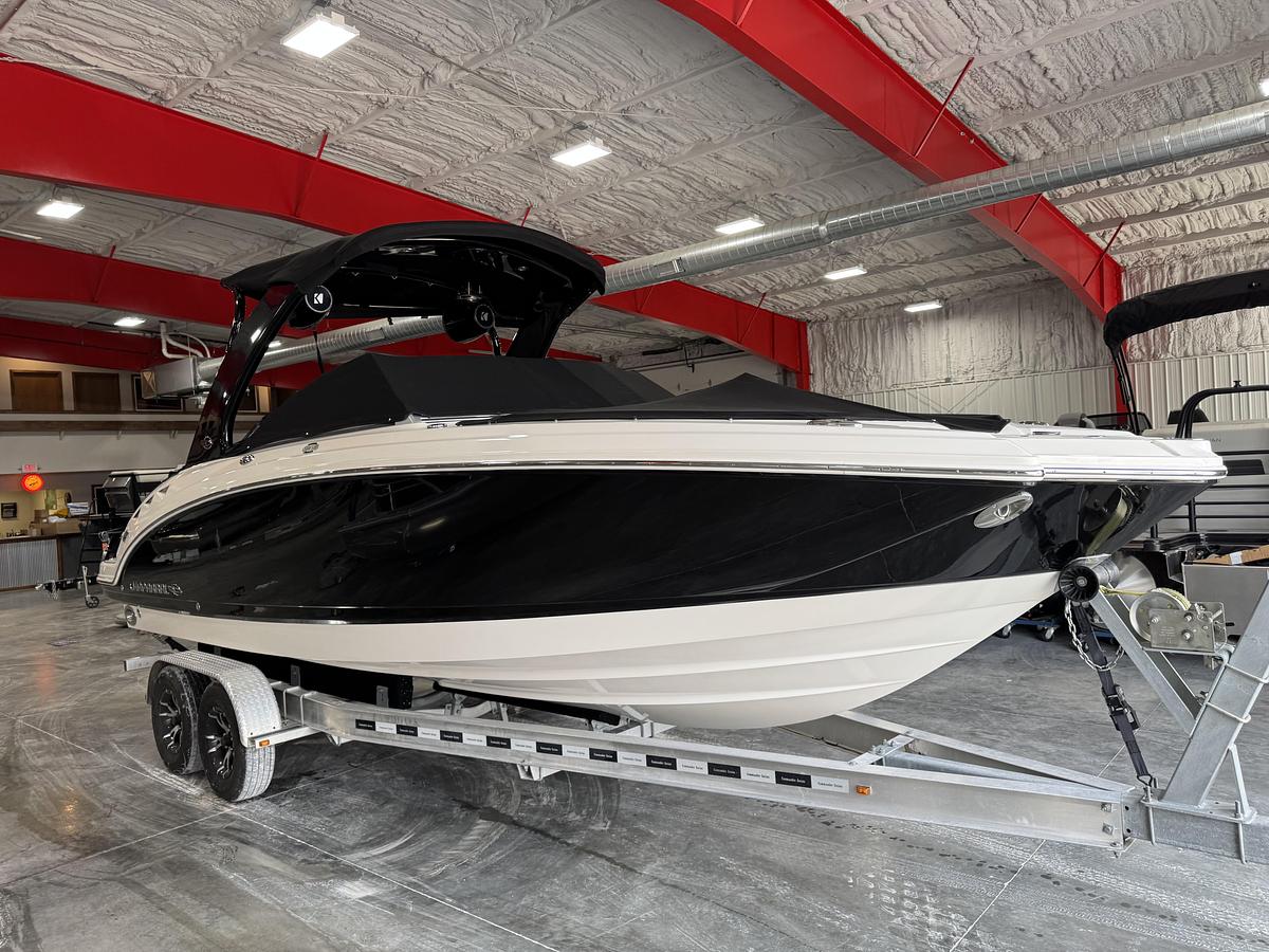 Used 2013 Chaparral 264 Sunesta