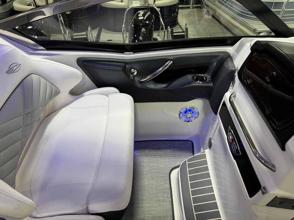 Used 2019 Chaparral 347 SSX