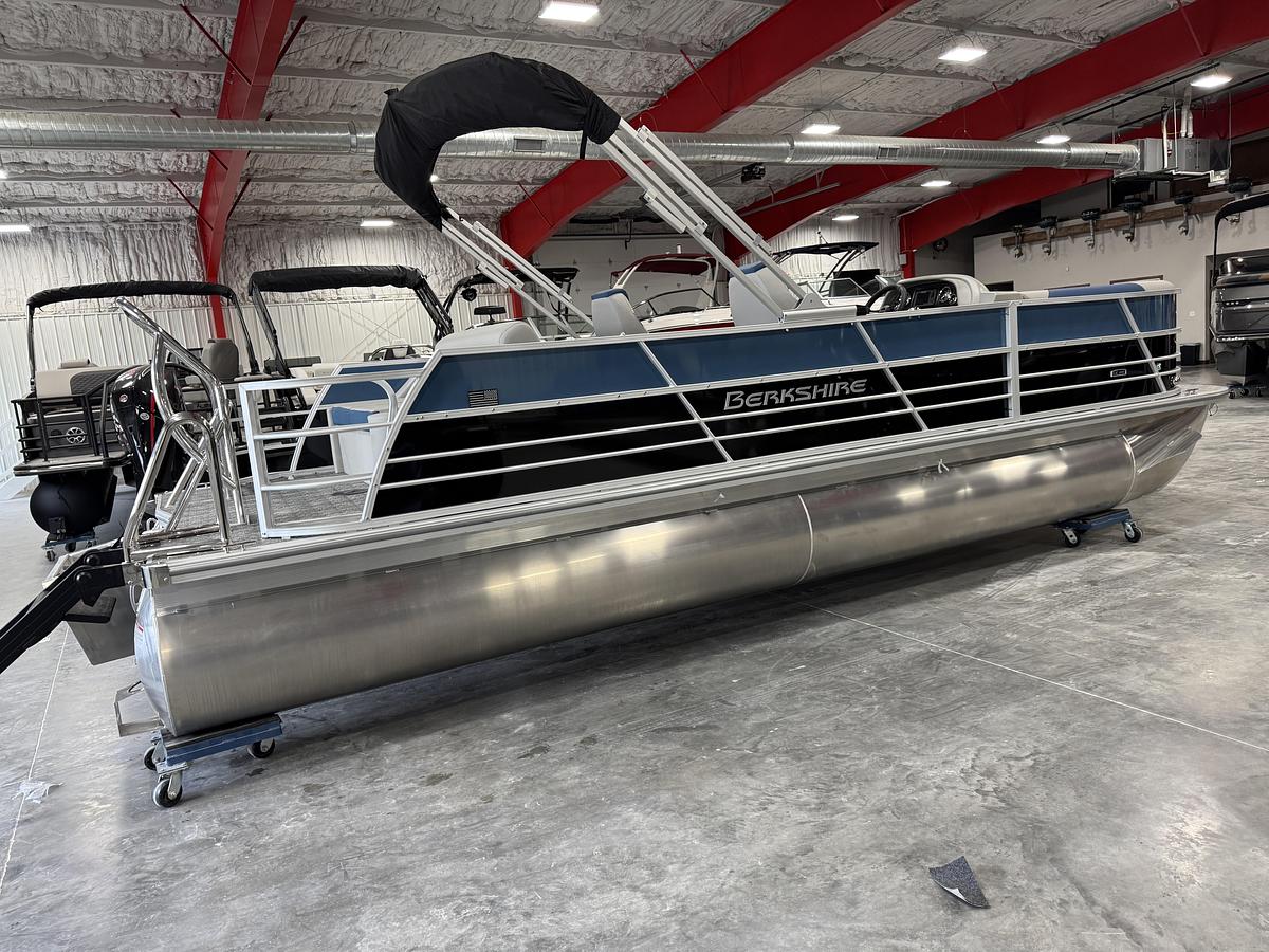 2026 Berkshire 24 UL LE