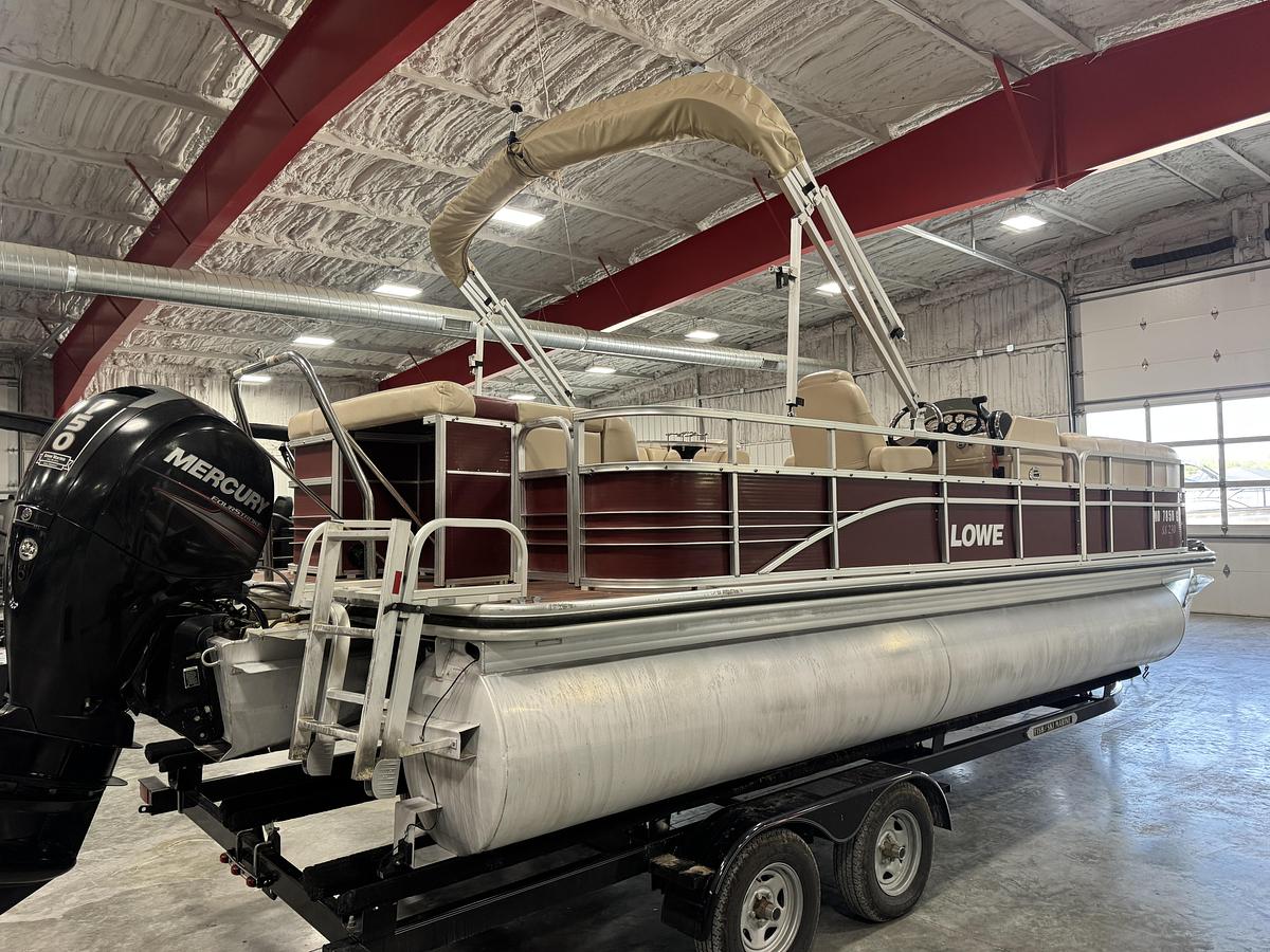 Used Lowe 230 SS