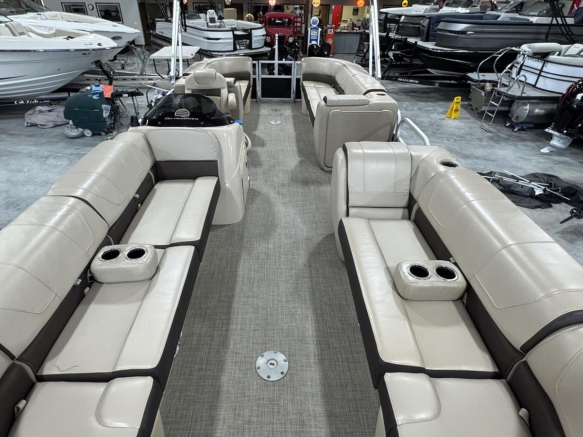 Used 2018 Sun-Tracker 24 Party-Barge DLX XP-3