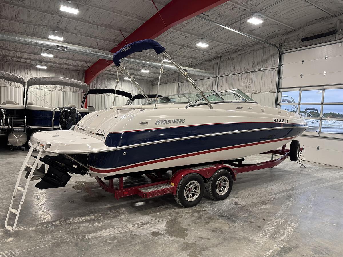 Used 2006 Four Winns 244 Funship