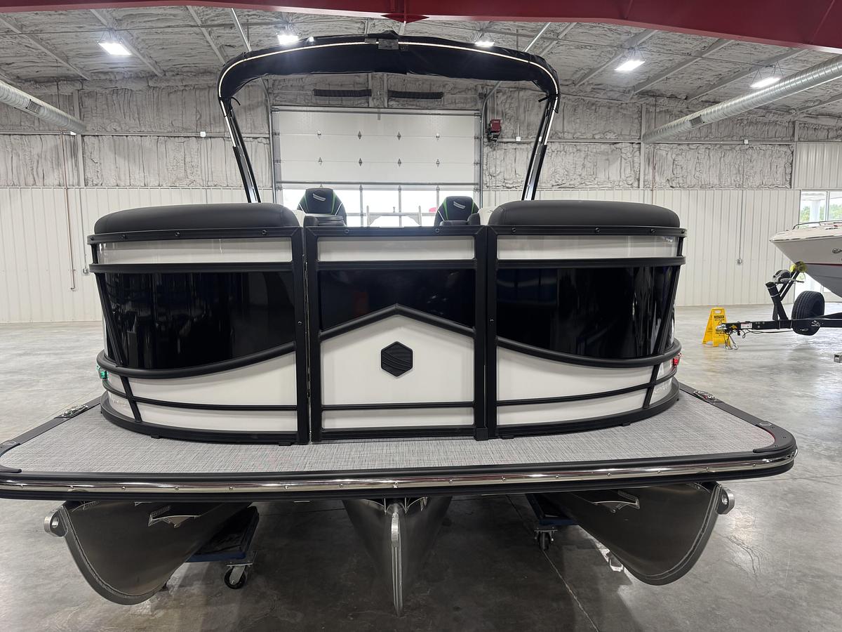 2027 SouthBay 525 RS Twin