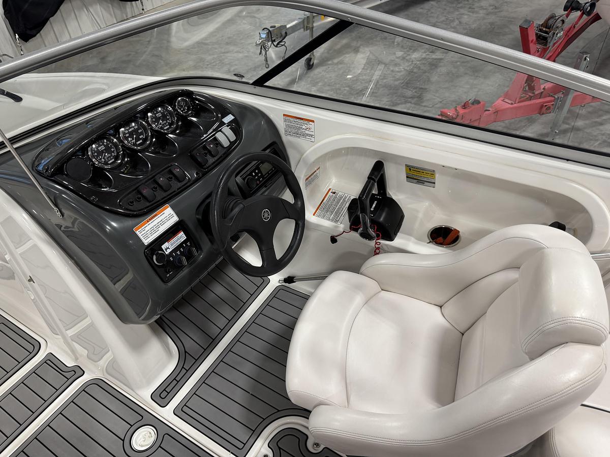 Used 2006 Yamaha SX-210