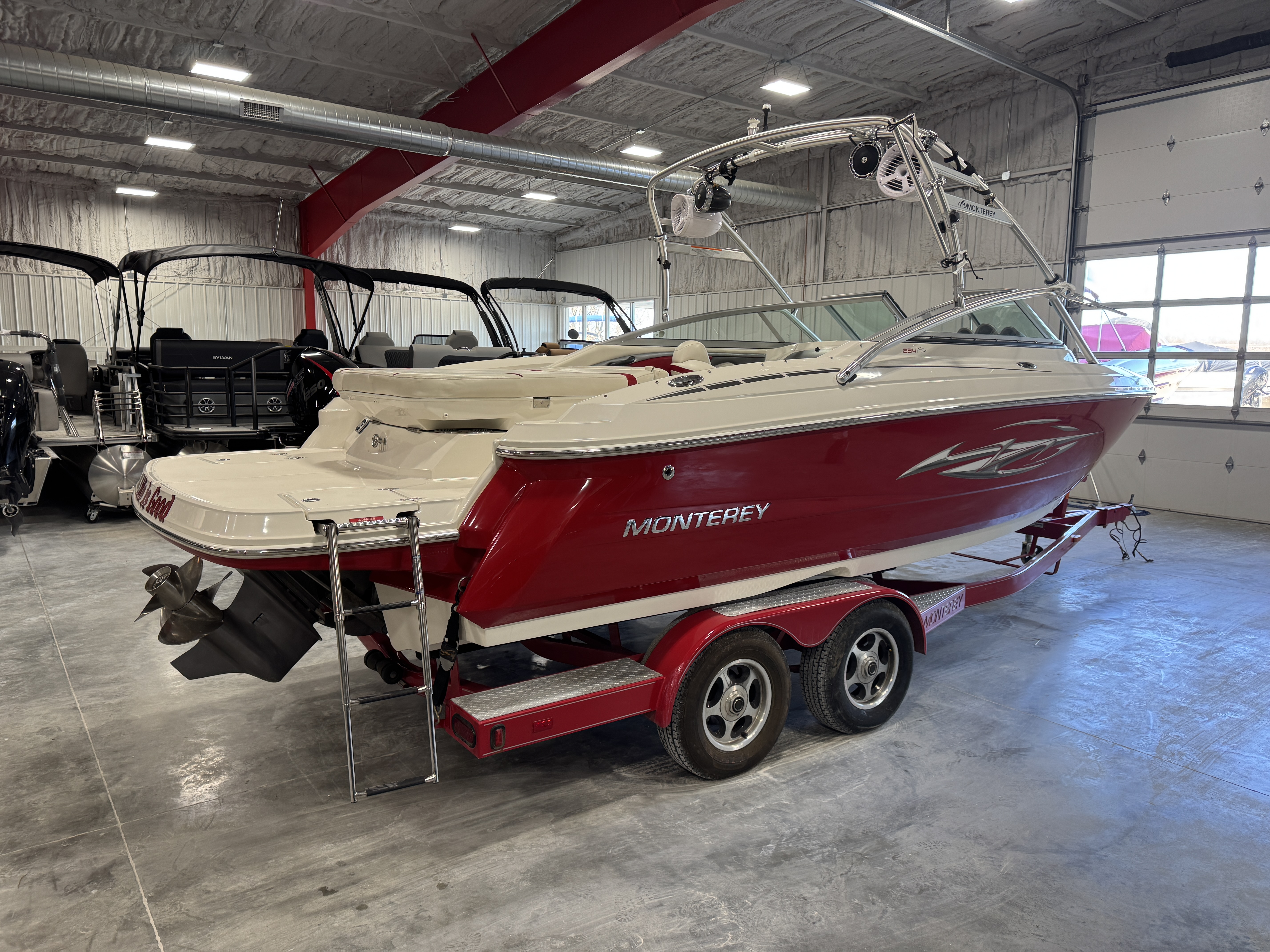 Used 2006 Monterey 234 FS