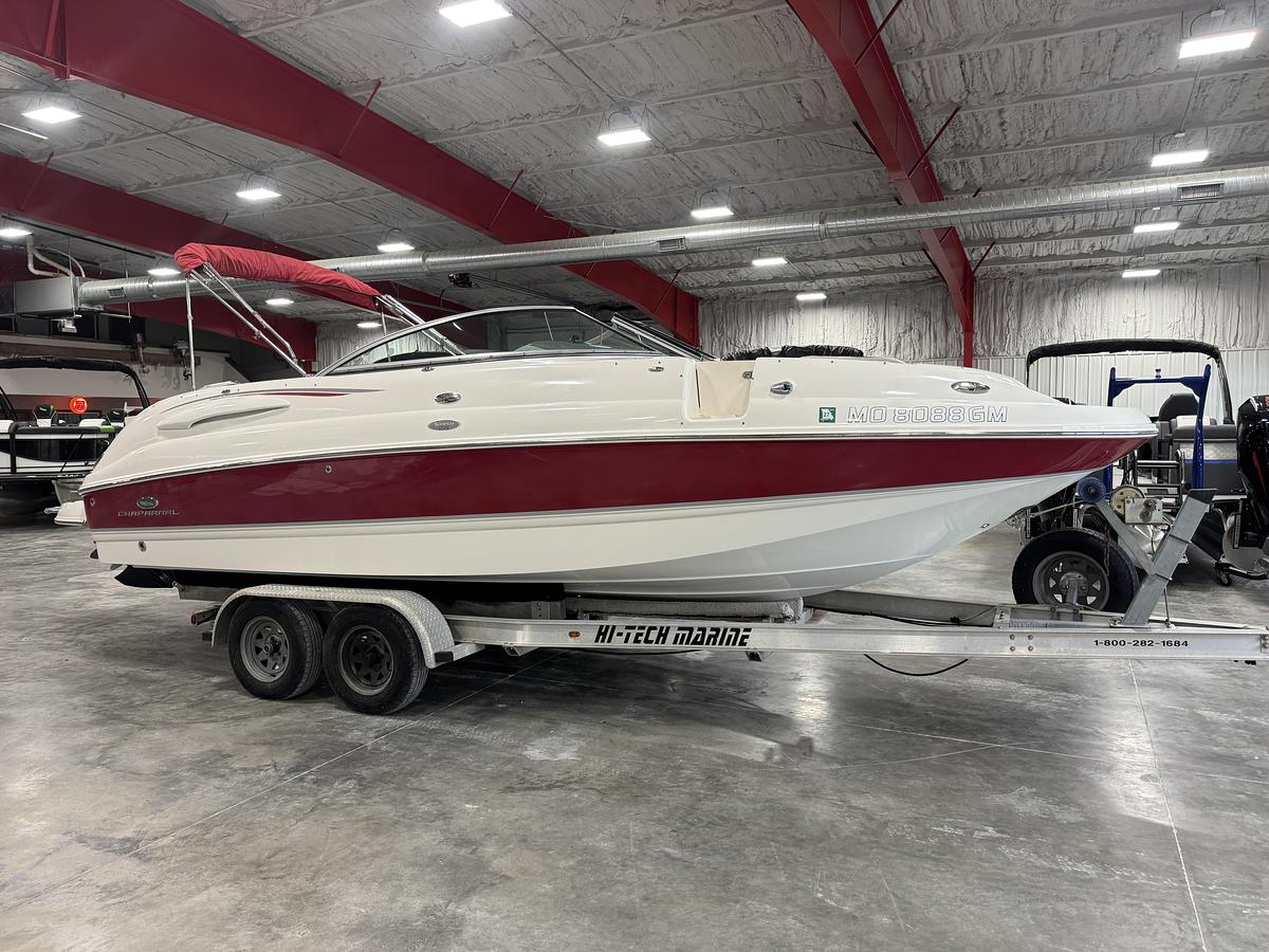 Used 2006 Chaparral 254 Sunesta