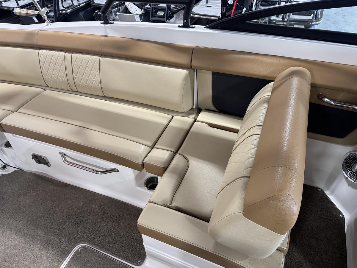 Used 2015 Sea Ray 270 SDX