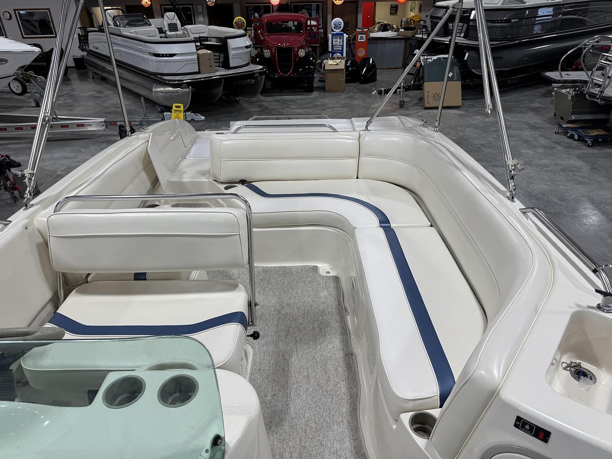 Used 2001 Bayliner 26 Rendevouz