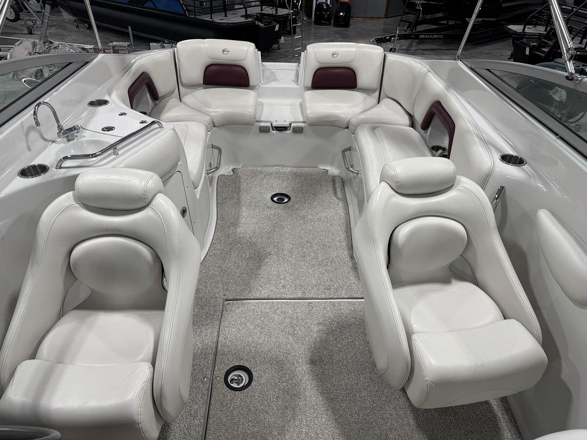 Used 2006 Crownline 270 BR