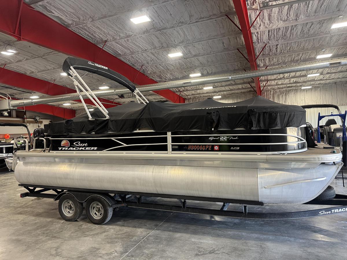 Used 2019 Suntracker 22 SportFish DLX