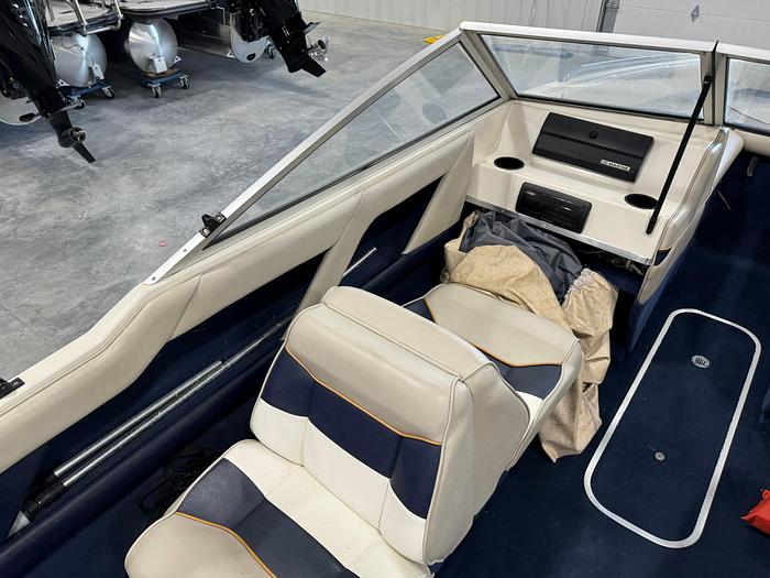 Used 1996 Bayliner 1950 Capri