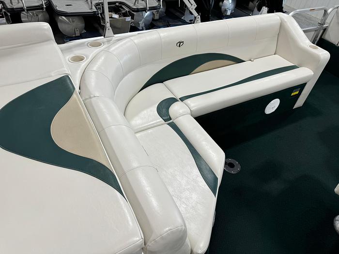 Used 2010 Avalon EBF 240 Tritoon