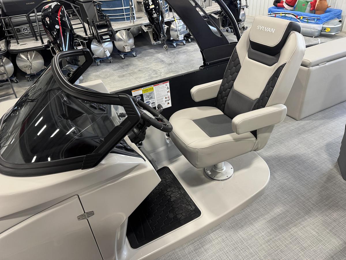 2026 Sylvan L-5 Platinum