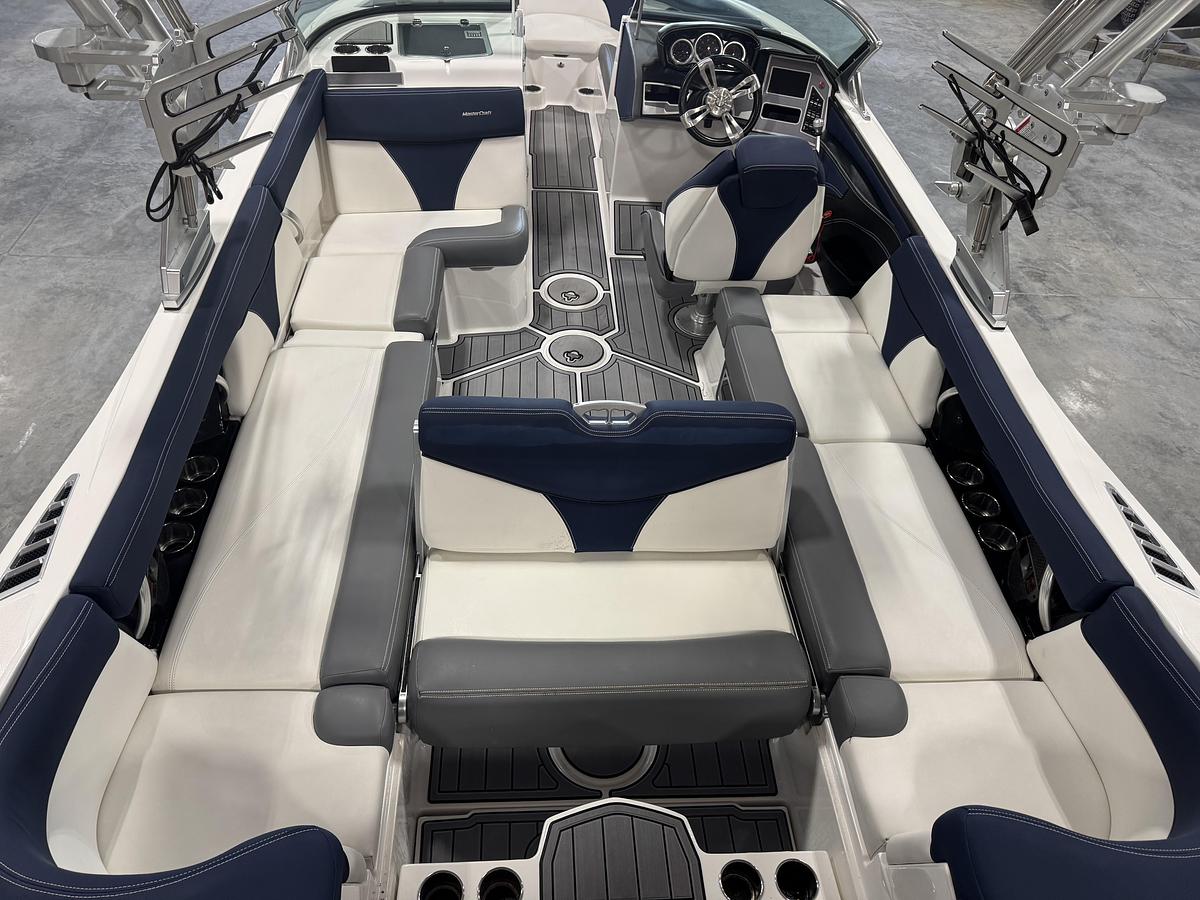 Used 2019 Mastercraft XT 25
