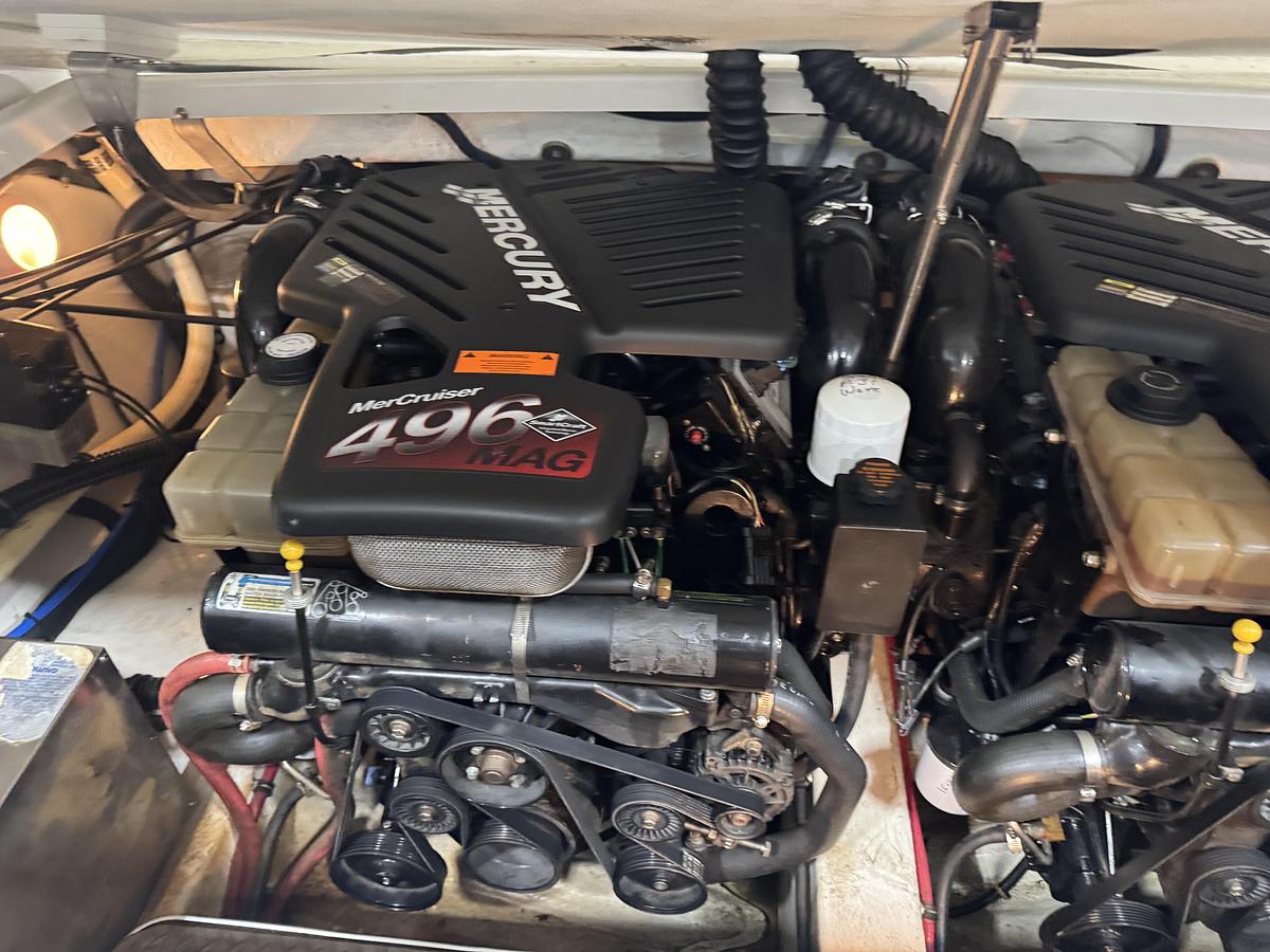Used 2002 Formula 330 SS Sun Sport