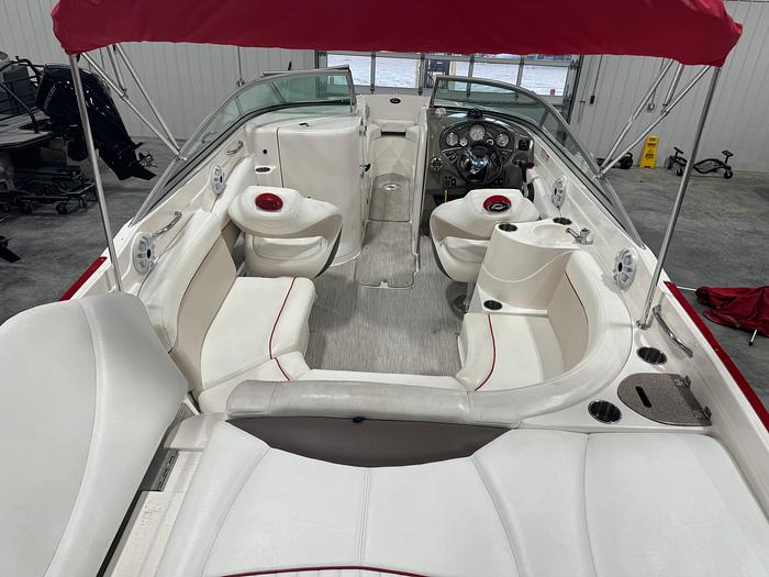 Used 2006 Rinker 246 Bowrider