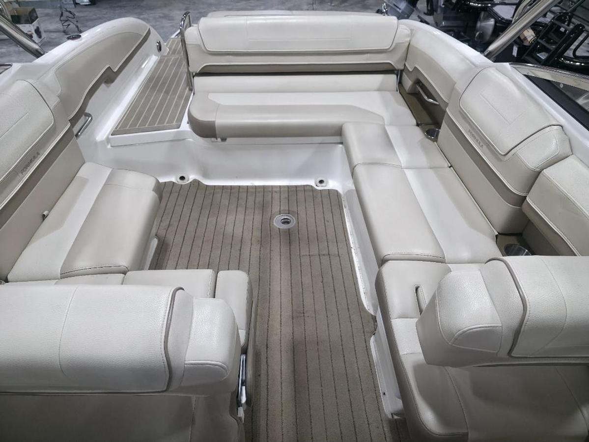 Used 2014 Formula 270 BR