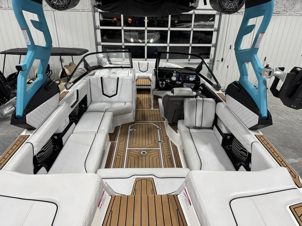 Used 2019 Natique G-23