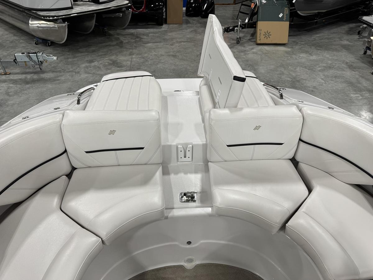 Used 2009 Four Winns H-260