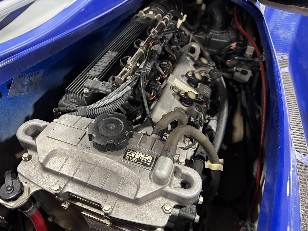 Used 2005 Yamaha VX Deluxe