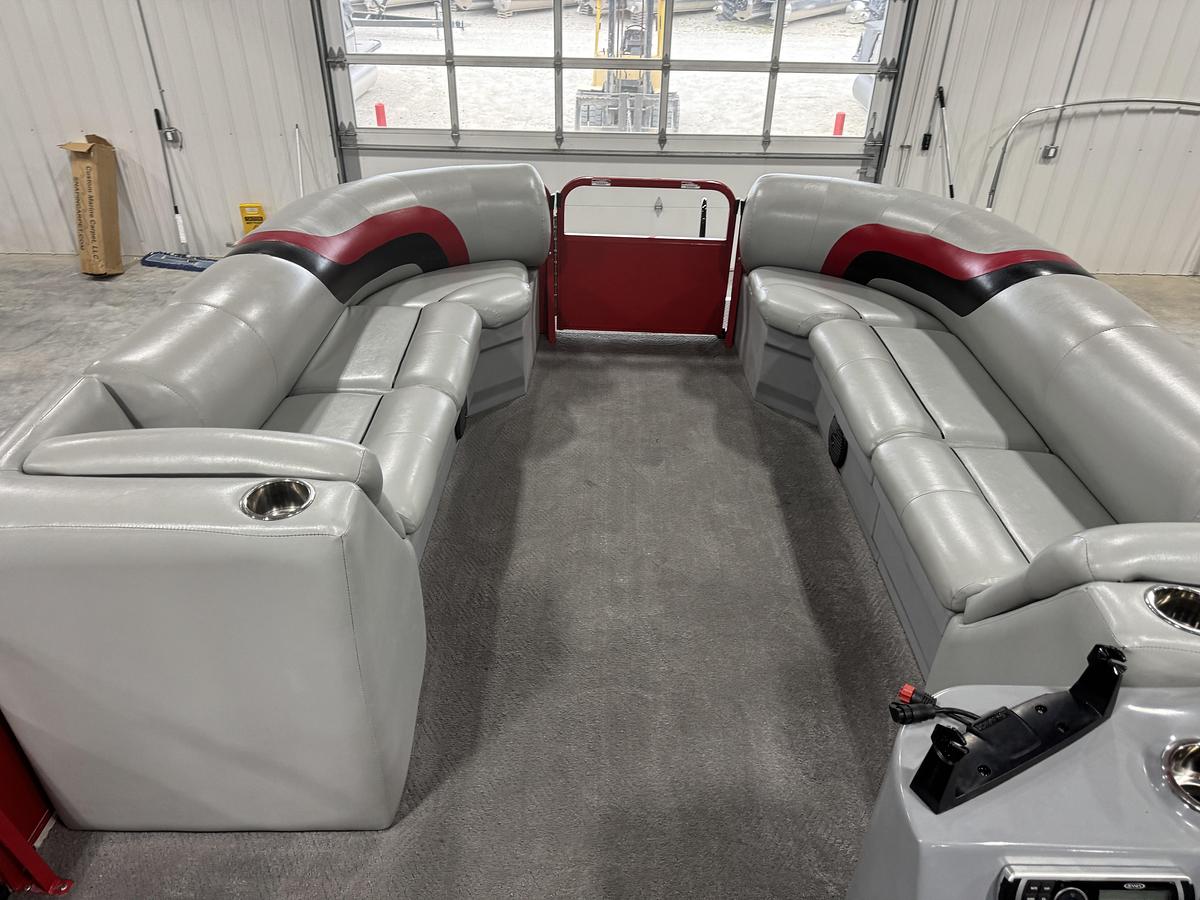 Used 2014 Bentley 243 Cruise