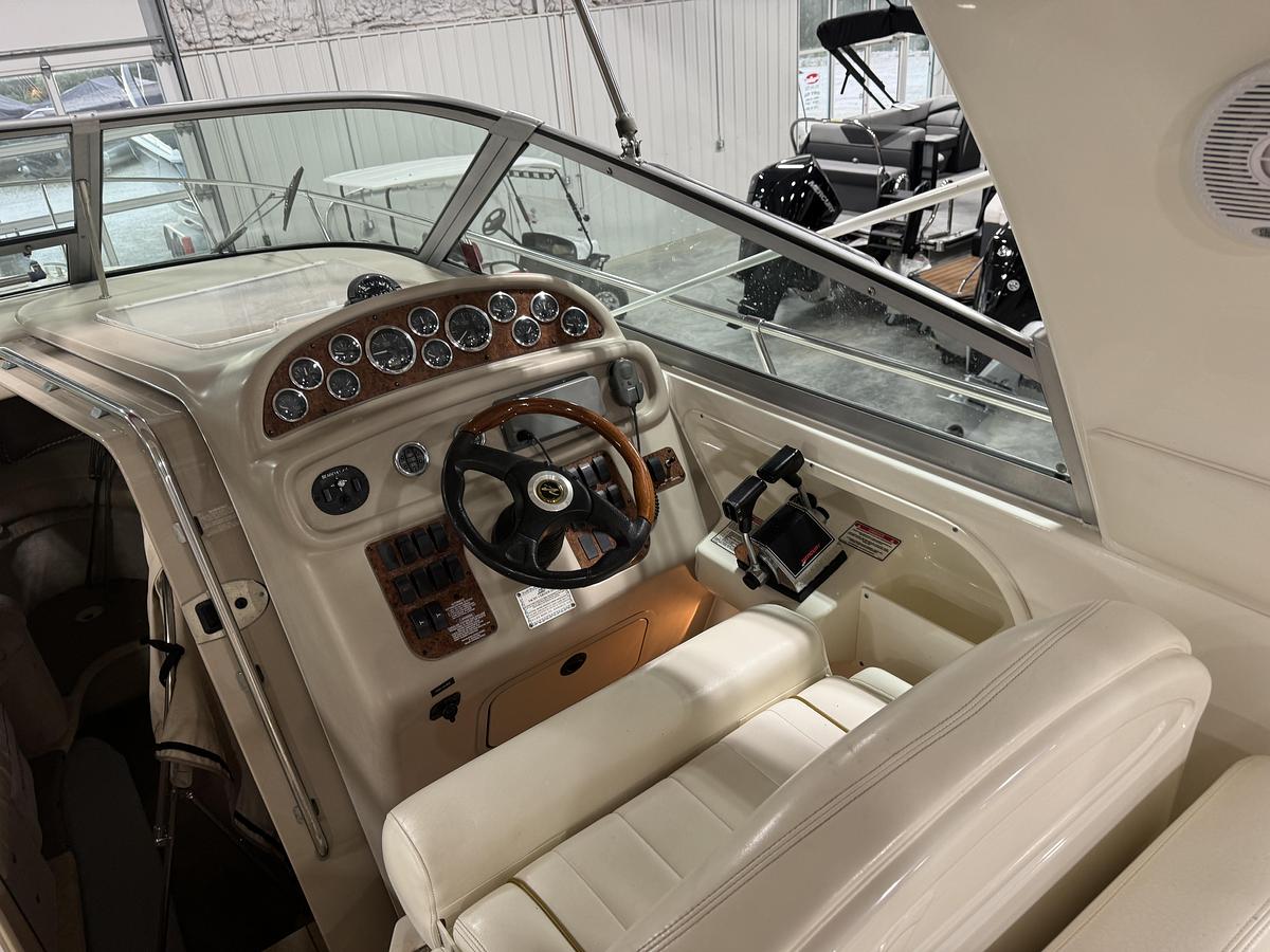 Used 2001 Sea Ray 290 Sundancer