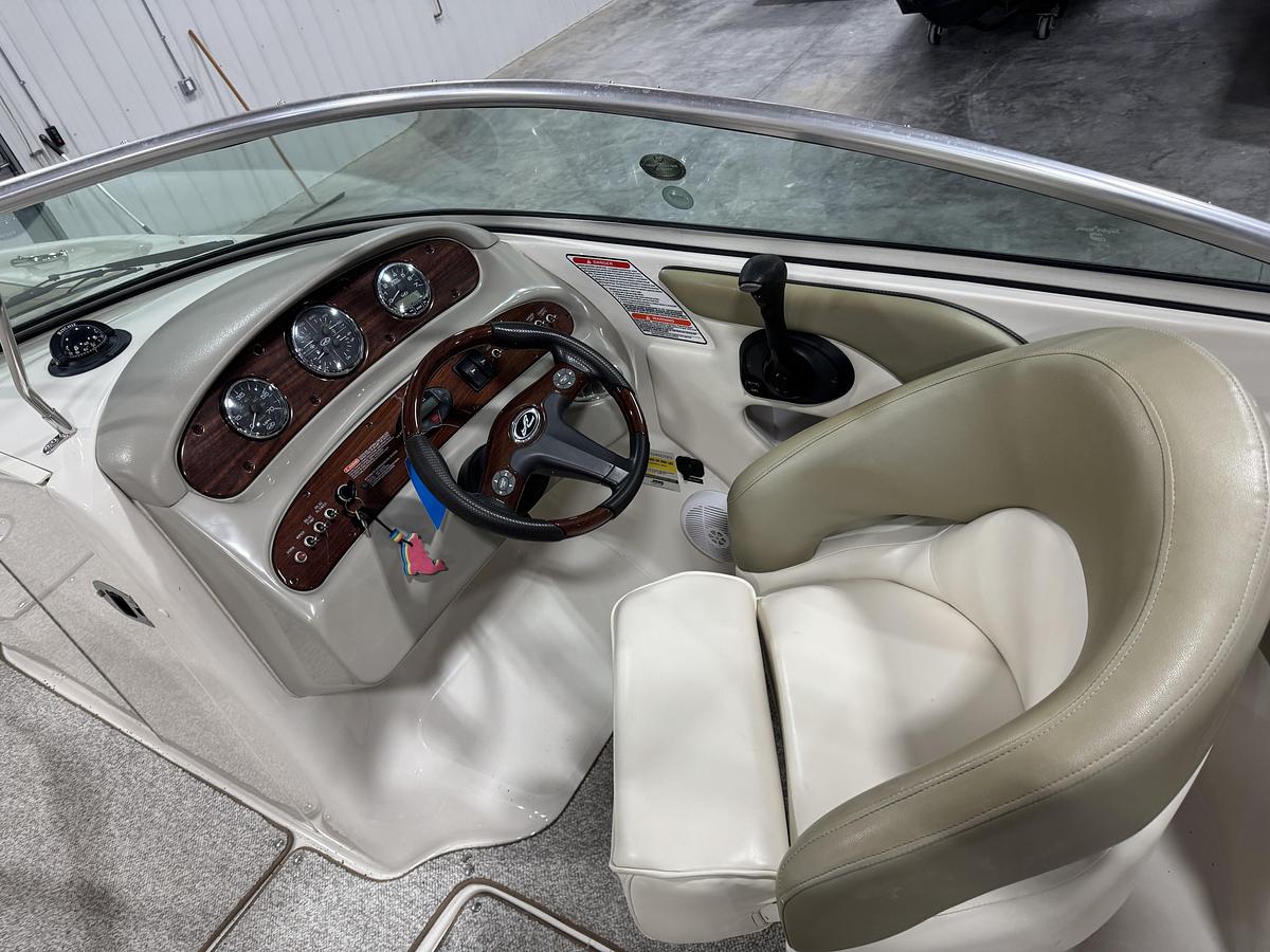 Used 2005 Sea Ray 240 Sundeck