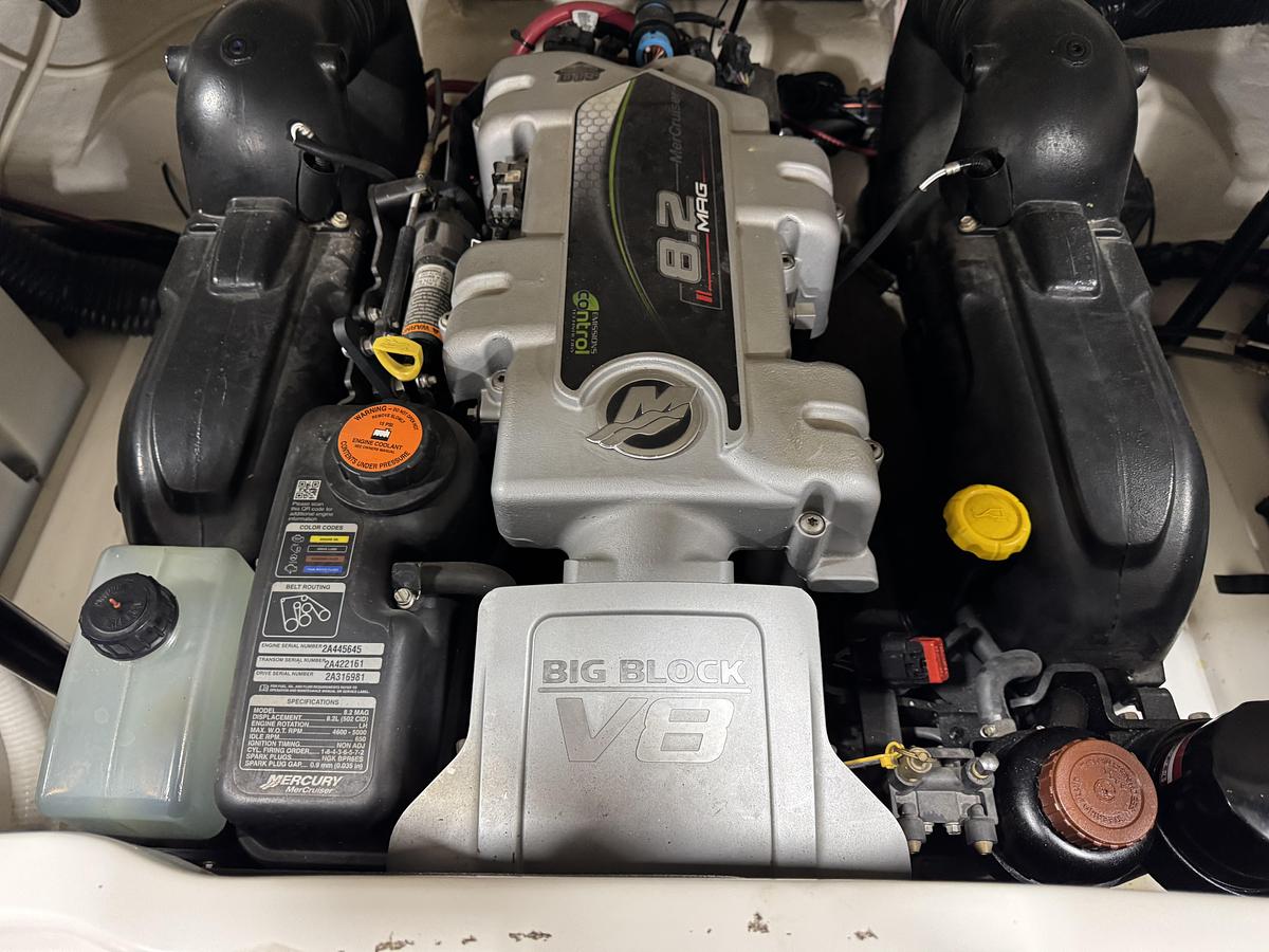 Used 2015 Sea Ray 250 SLX