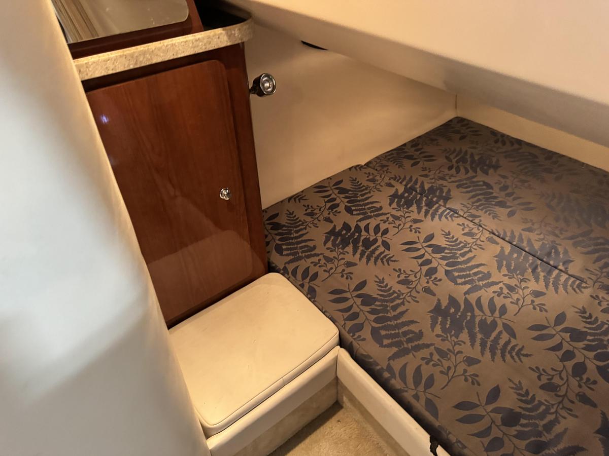 Used 2005 Regal 2665 Commodore