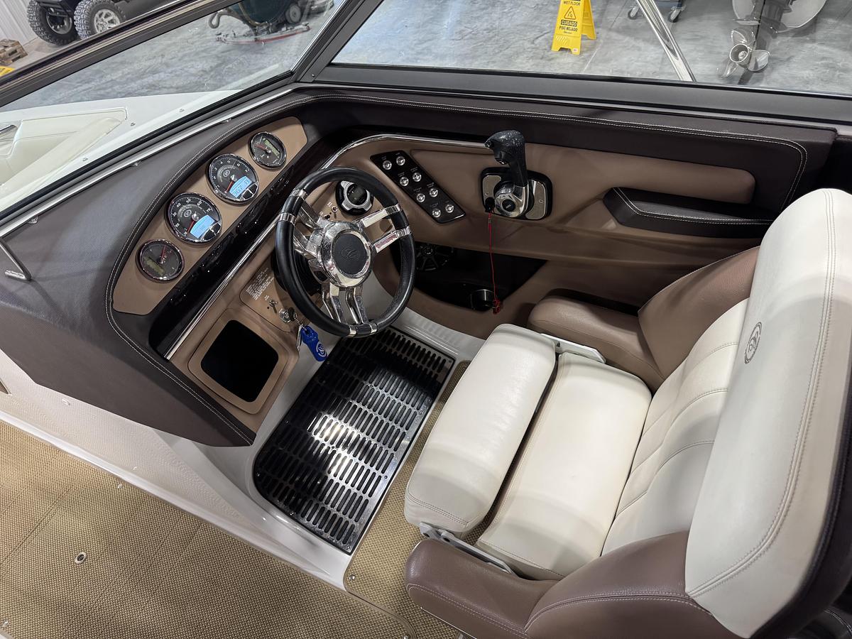 Used 2012 Cobalt 276 BR