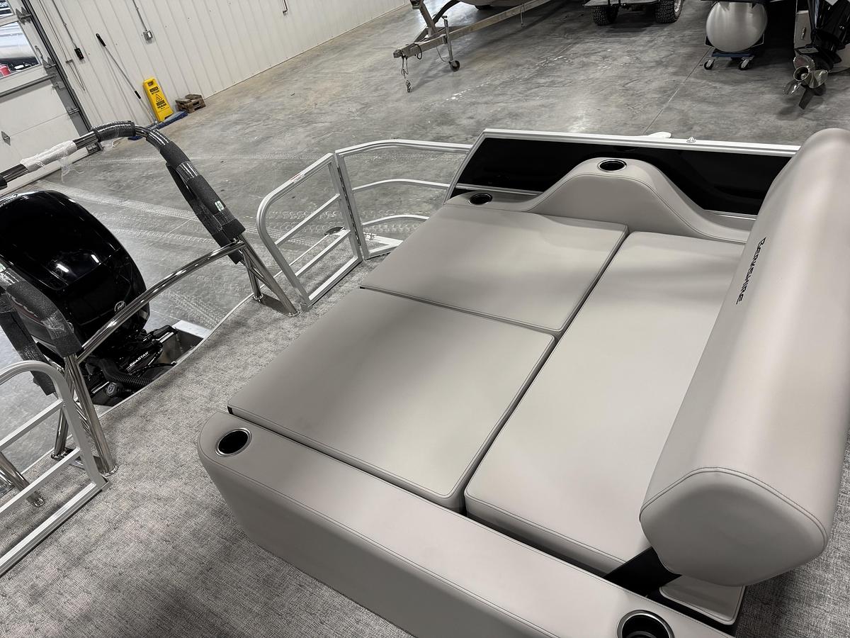 2026 Berkshire 24 UL LE