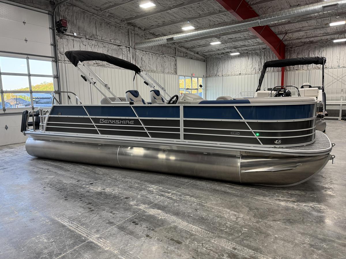 2026 Berkshire 24 UL LE