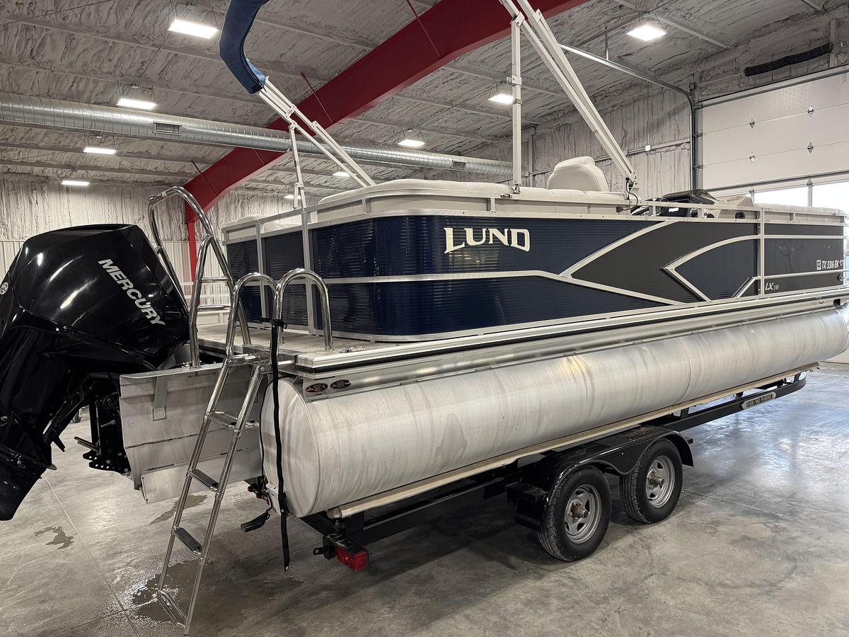 Used 2018 Lund LX 240