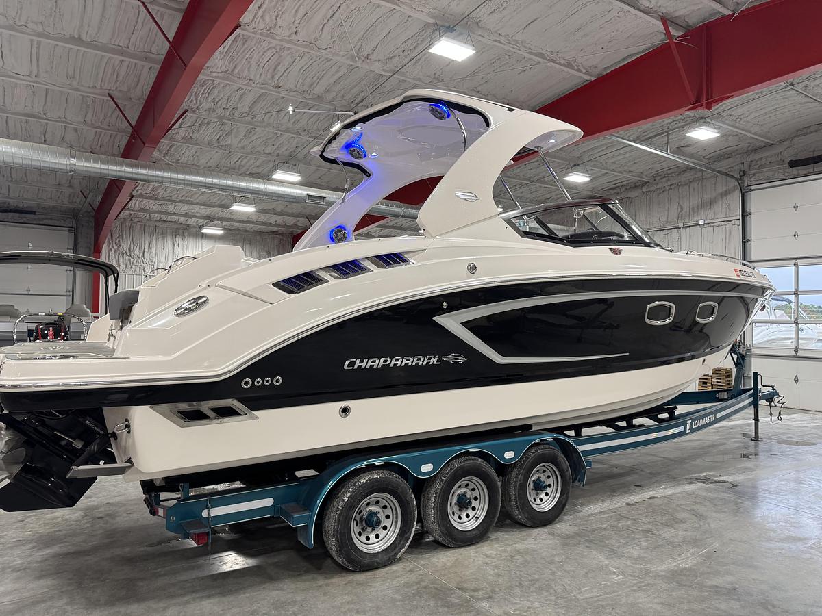 Used 2014 Chaparral 327 SSX