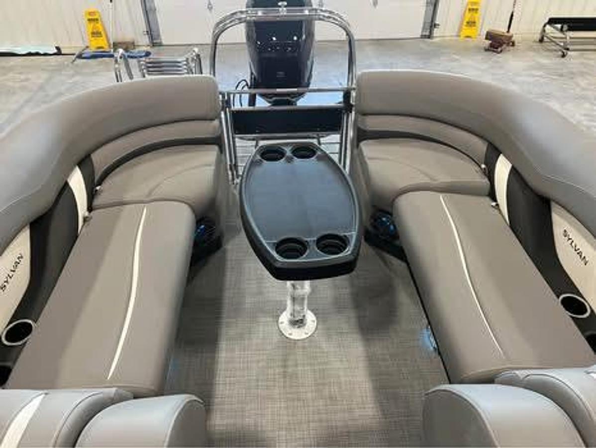 Used 2024 Sylvan S-5