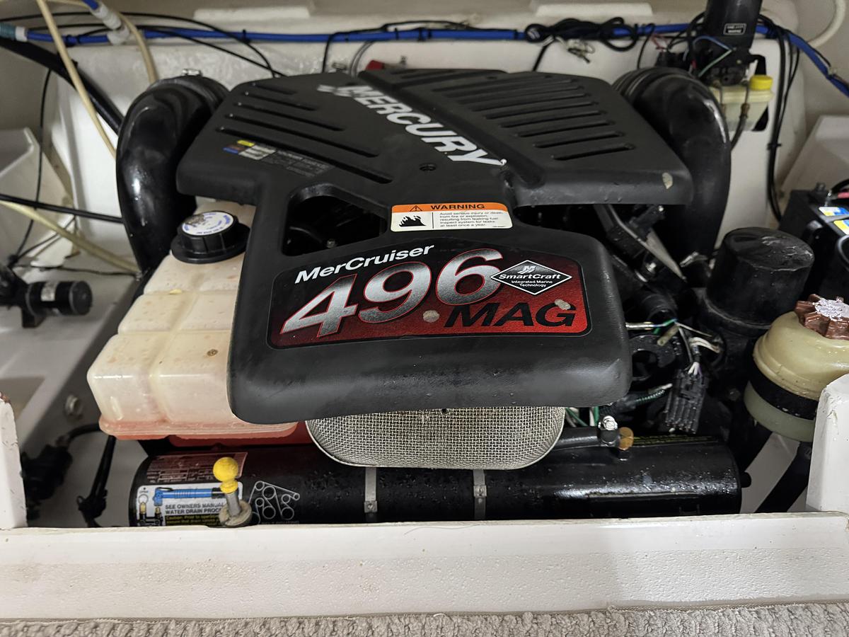 Used 2005 Four Winns 285 Sundowner