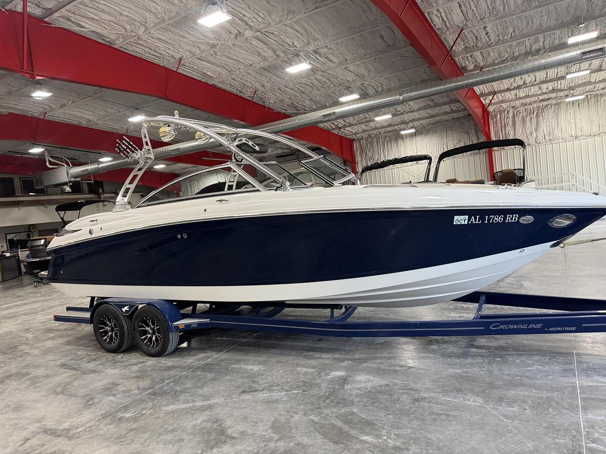 Used 2013 Cobalt 262 WSS