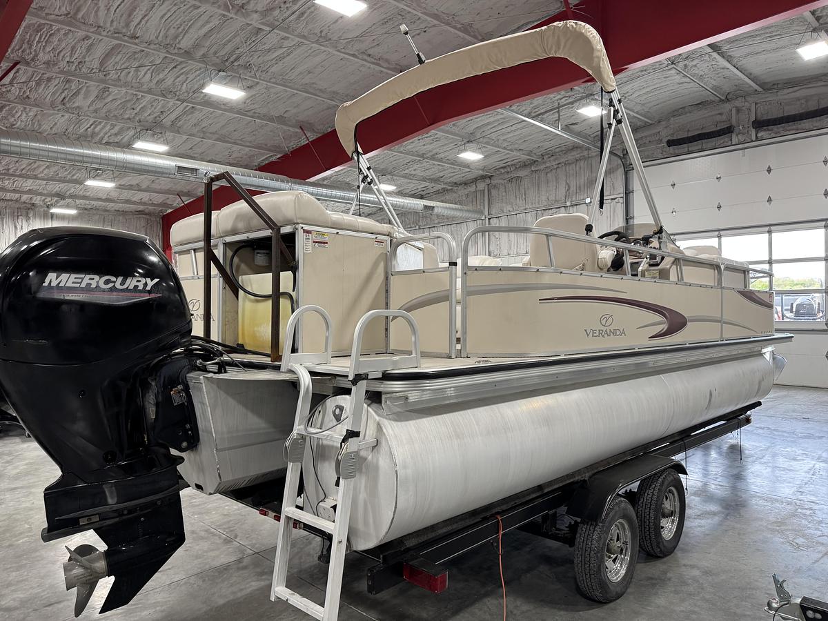 Used 2007  Veranda VP 22