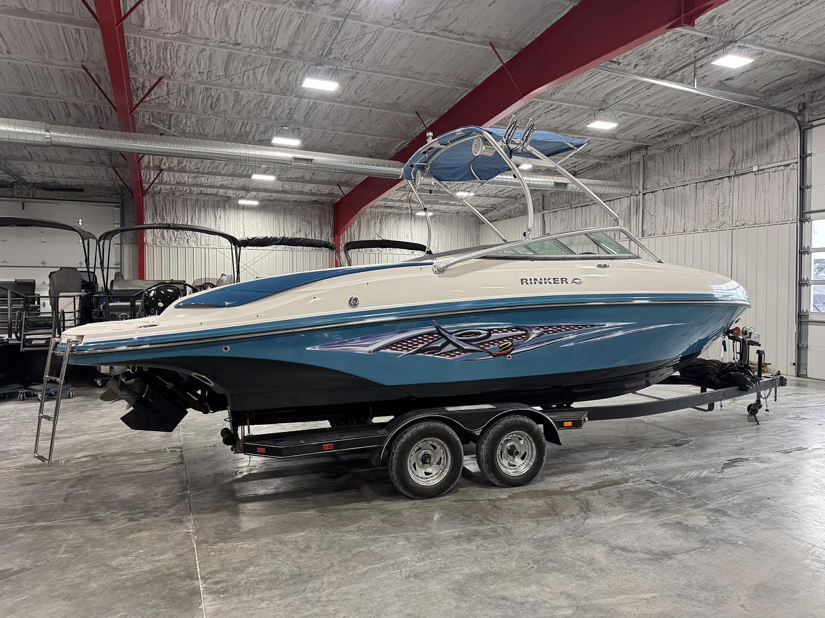 Used 2007 Rinker 246 BR