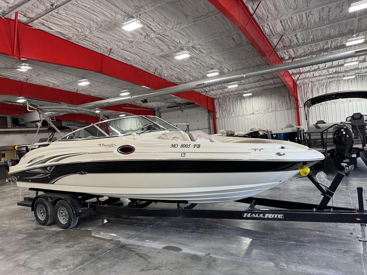 Used 2004 Sea Ray 270 Sundeck