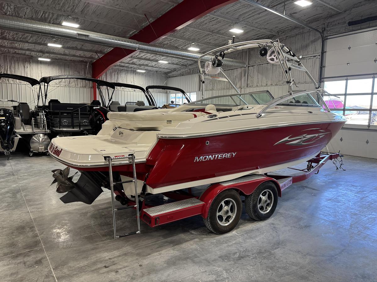 Used 2006 Monterey 234 FS