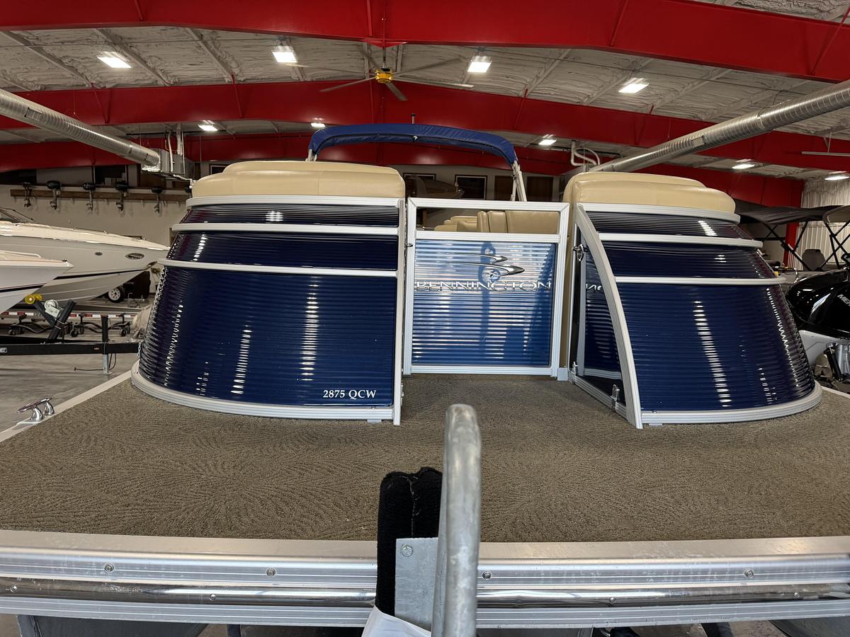 Used 2015 Bennington 2875 QCW