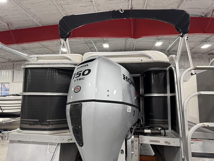 Used 2015 PlayCraft 2600 Sport Toon