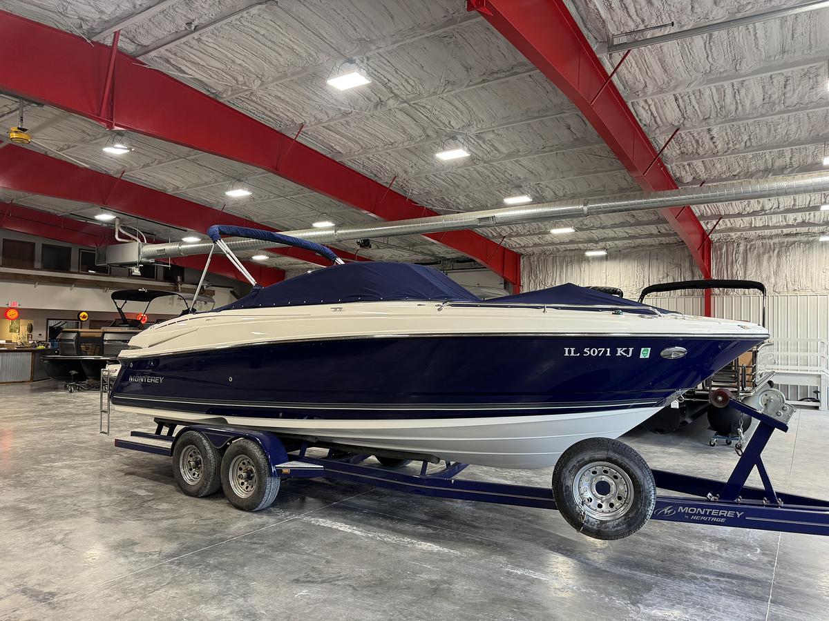 Used 2008 Monterey 254 FS