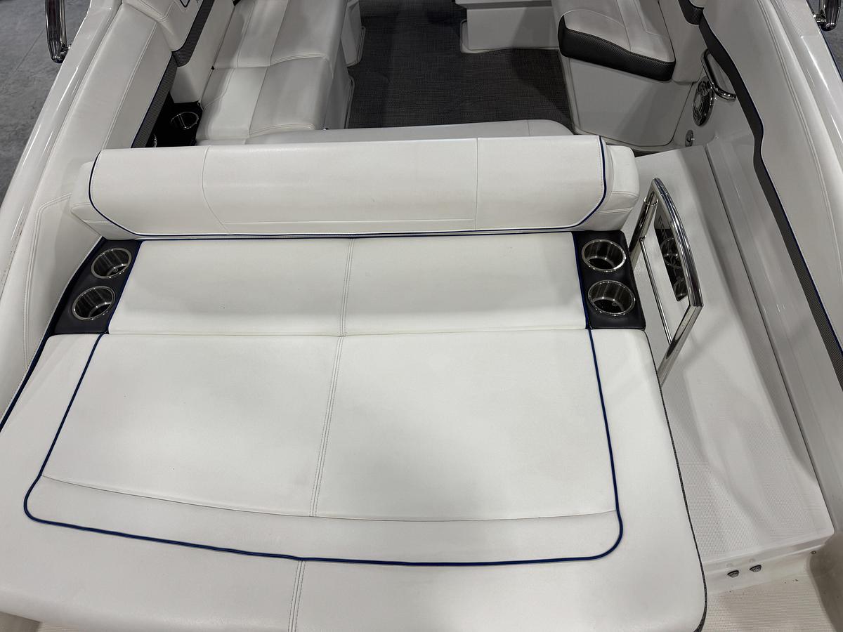Used 2016 Formula 270 BR