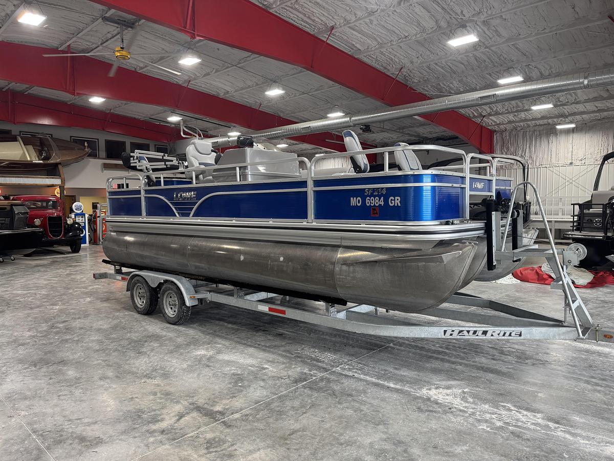 Used 2018 Lowe 214SF